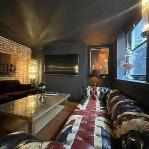 https://21-luxury-apartment.brighton-hotels-england.com